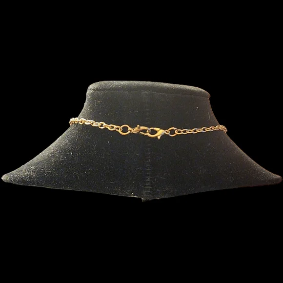 🔥PRICE DROP🔥 STUNNING VINTAGE CRYSTAL STATEMENT NECKLACE - Picture 9 of 9